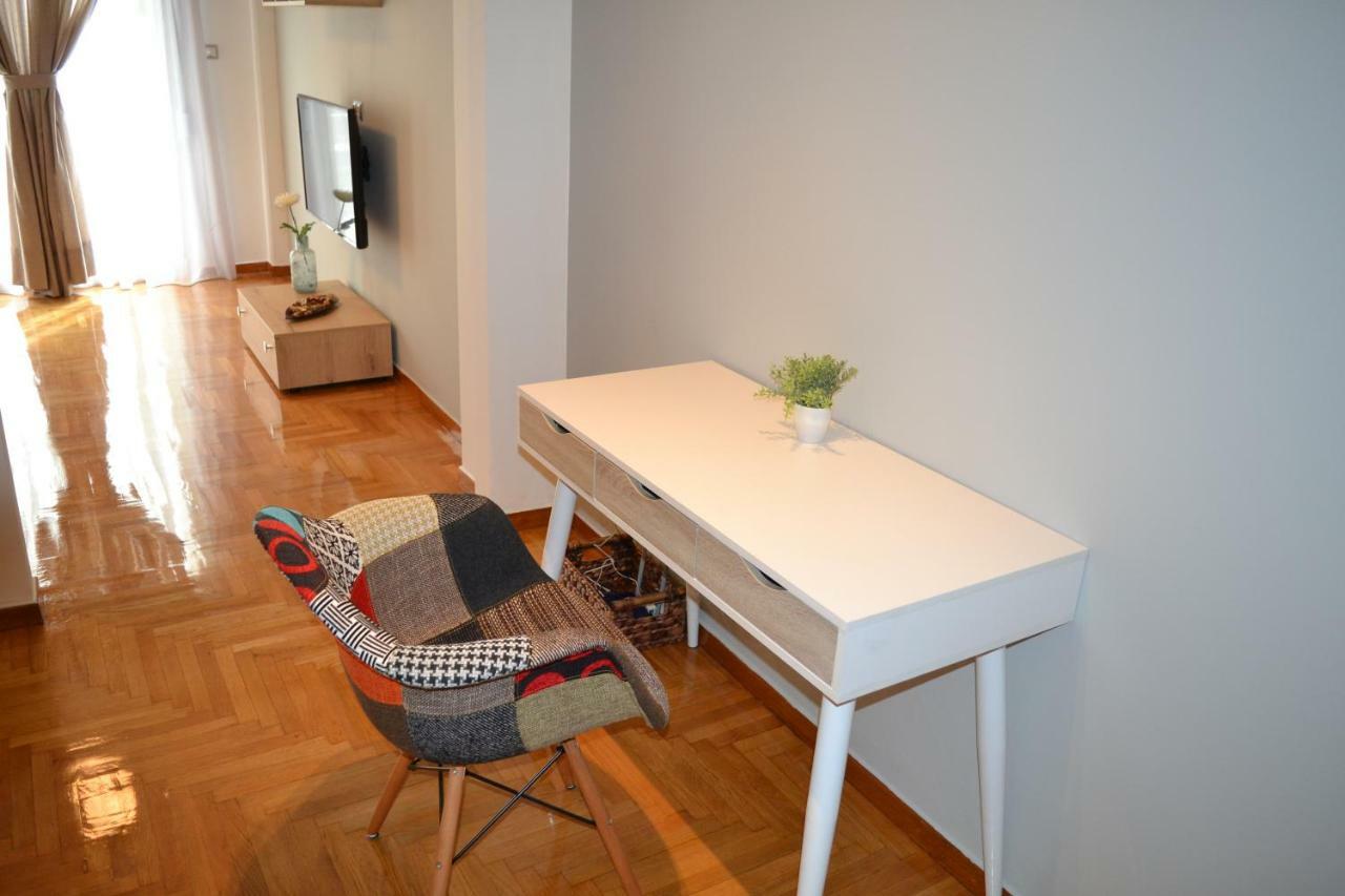 Leon Cozy Apartment Атина Екстериор снимка