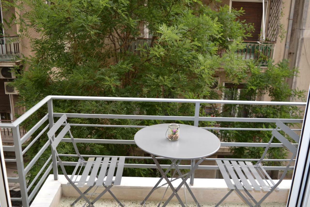 Leon Cozy Apartment Атина Екстериор снимка